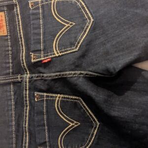 Ladies Levi' Blue Jeans